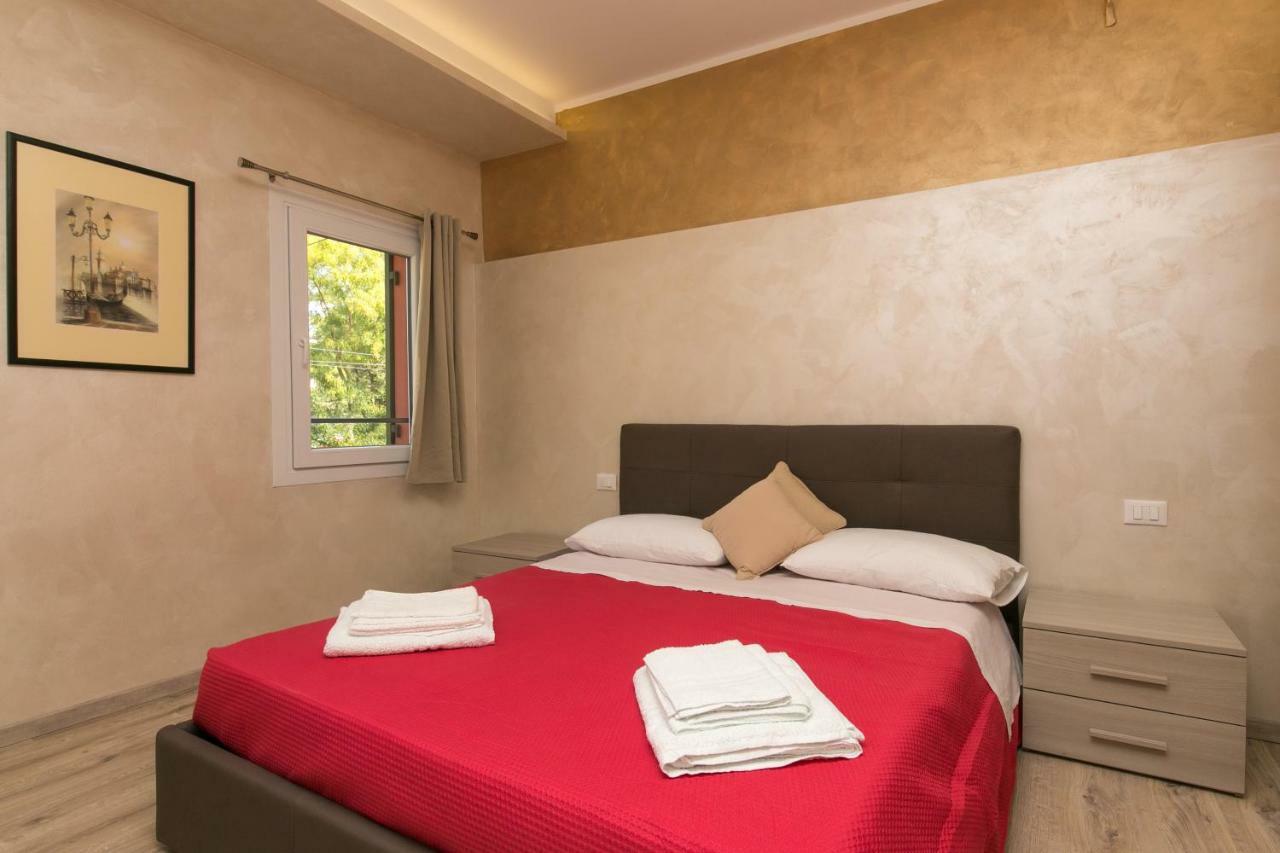 Red Lion Guest House Mestre Exterior foto